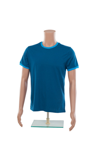 Male Plastic ½ Body Mannequinzoom Male Plastic ½ Body Mannequinzoom